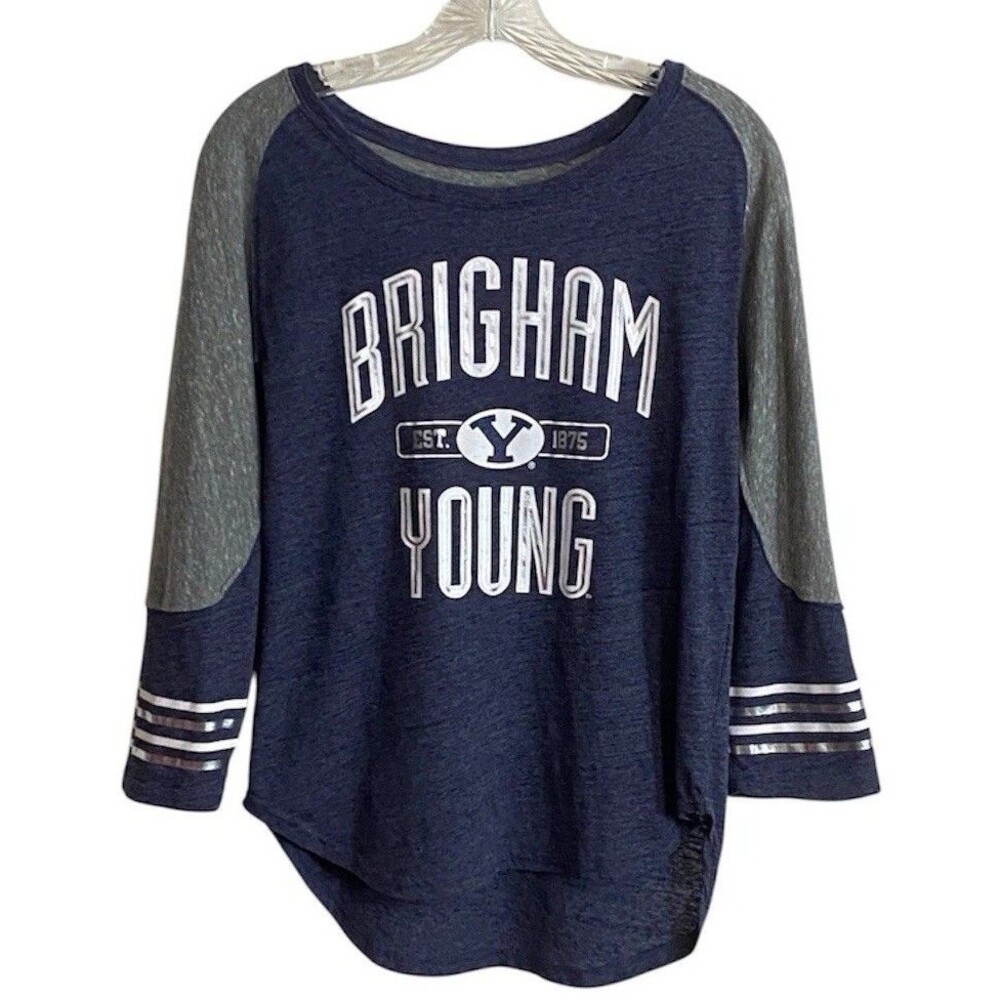 Women’s Medium Brigham Young Hi/Lo T-shirt Raglan Sleeves Gray Blue Silver